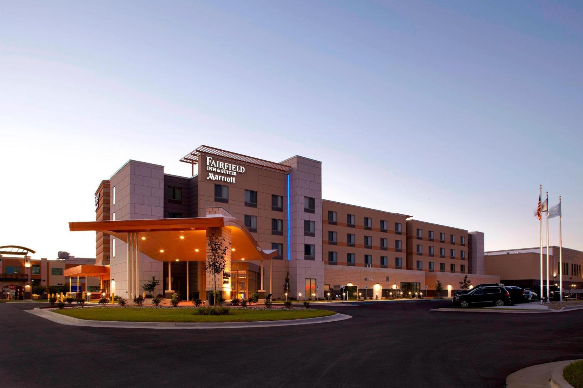 Fairfield By Marriott Inn & Suites Wheeling At The Highlands Triadelphia Exterior photo