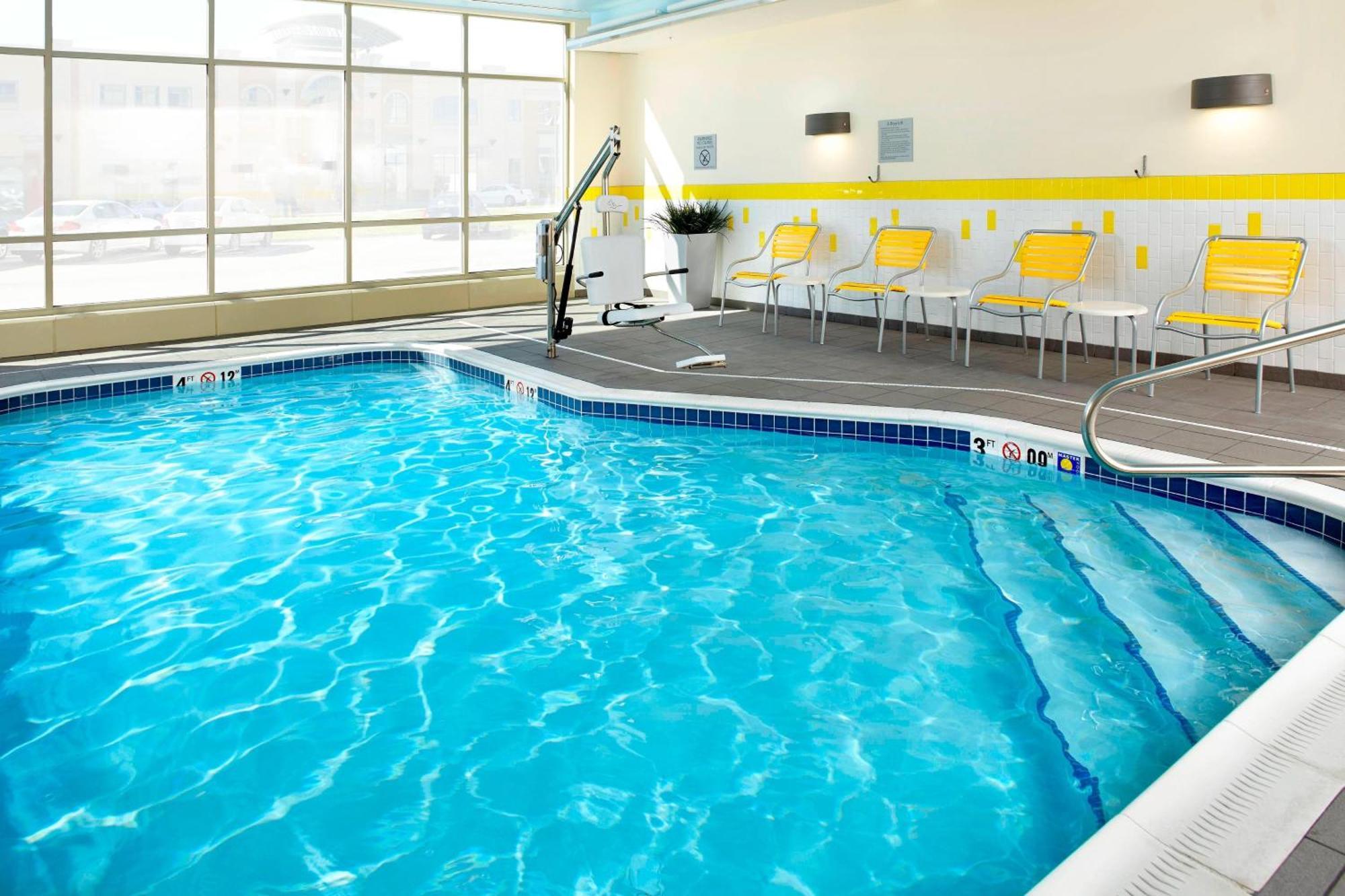 Fairfield By Marriott Inn & Suites Wheeling At The Highlands Triadelphia Exterior photo