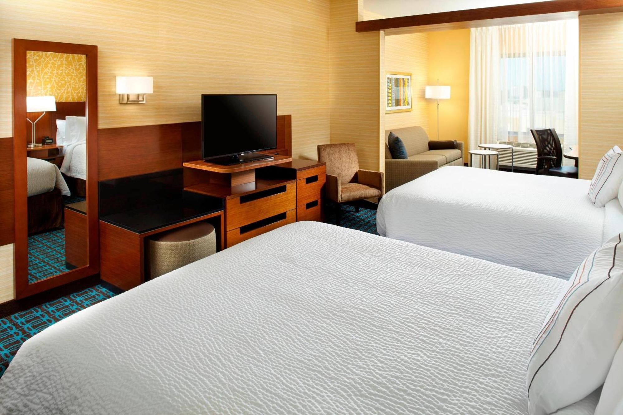 Fairfield By Marriott Inn & Suites Wheeling At The Highlands Triadelphia Exterior photo
