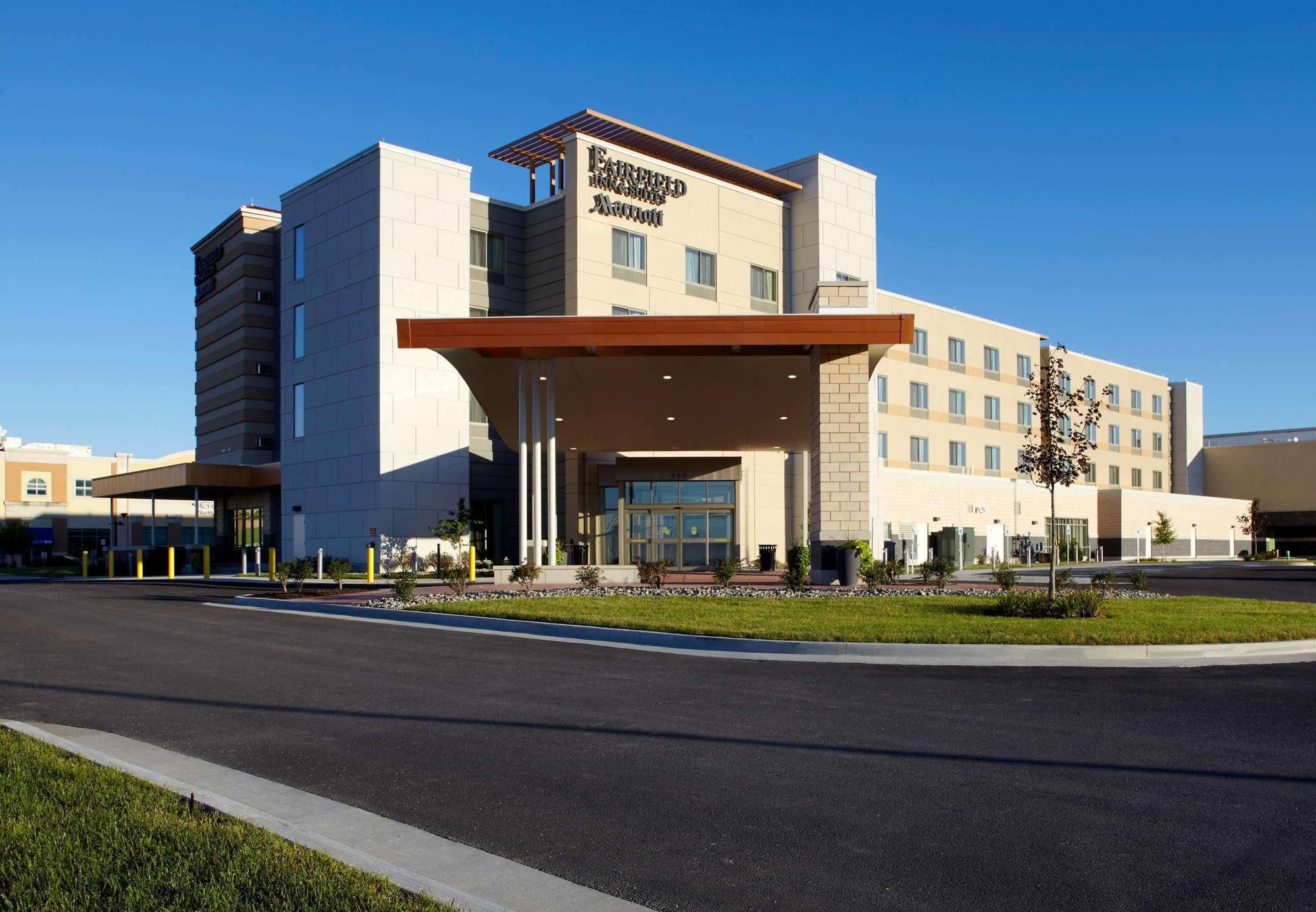 Fairfield By Marriott Inn & Suites Wheeling At The Highlands Triadelphia Exterior photo